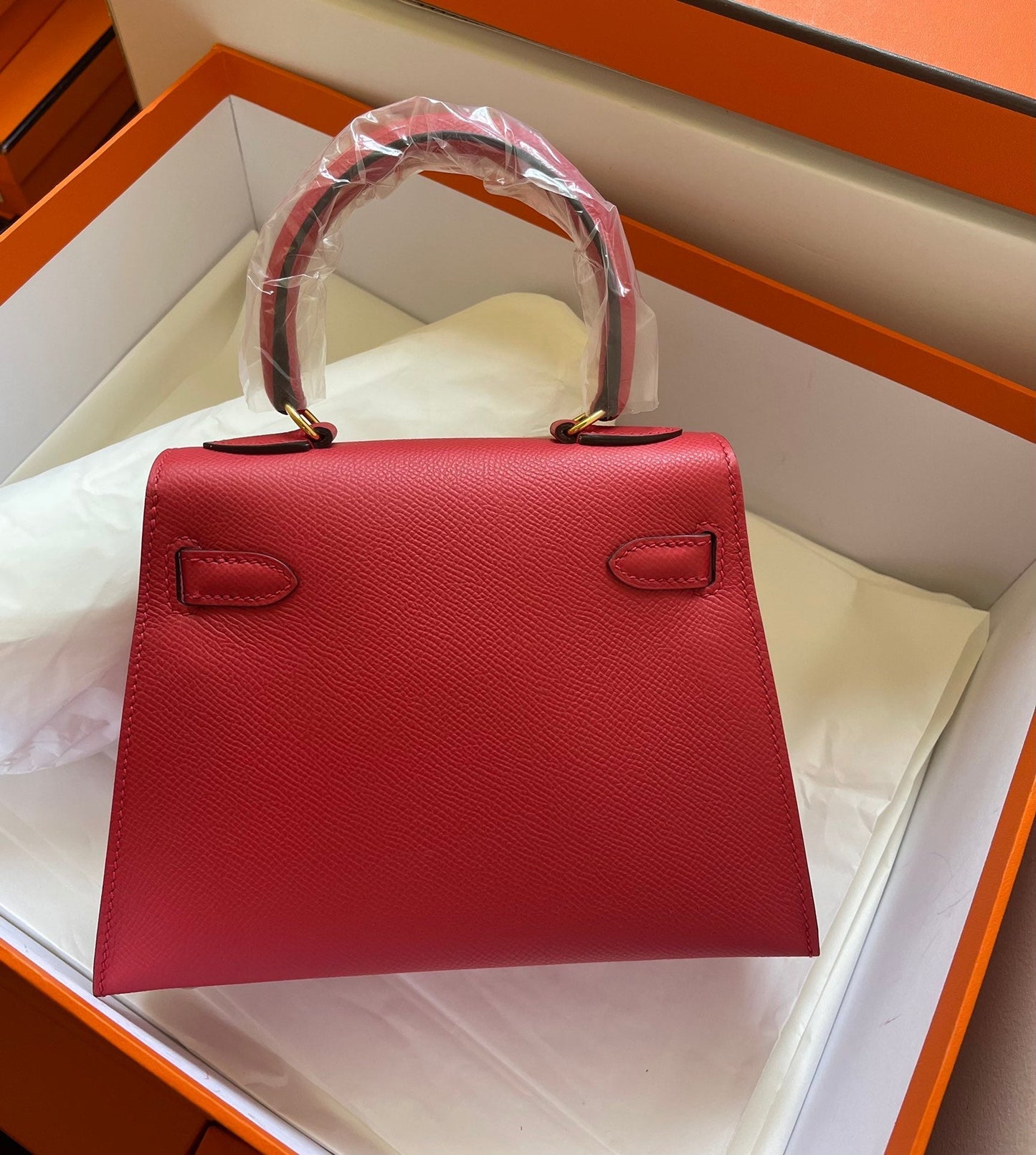 KELLY MINI 20 BAG IN RUBY RED CALFSKIN WITH GOLD HARDWARE (MADE-TO-ODER)
