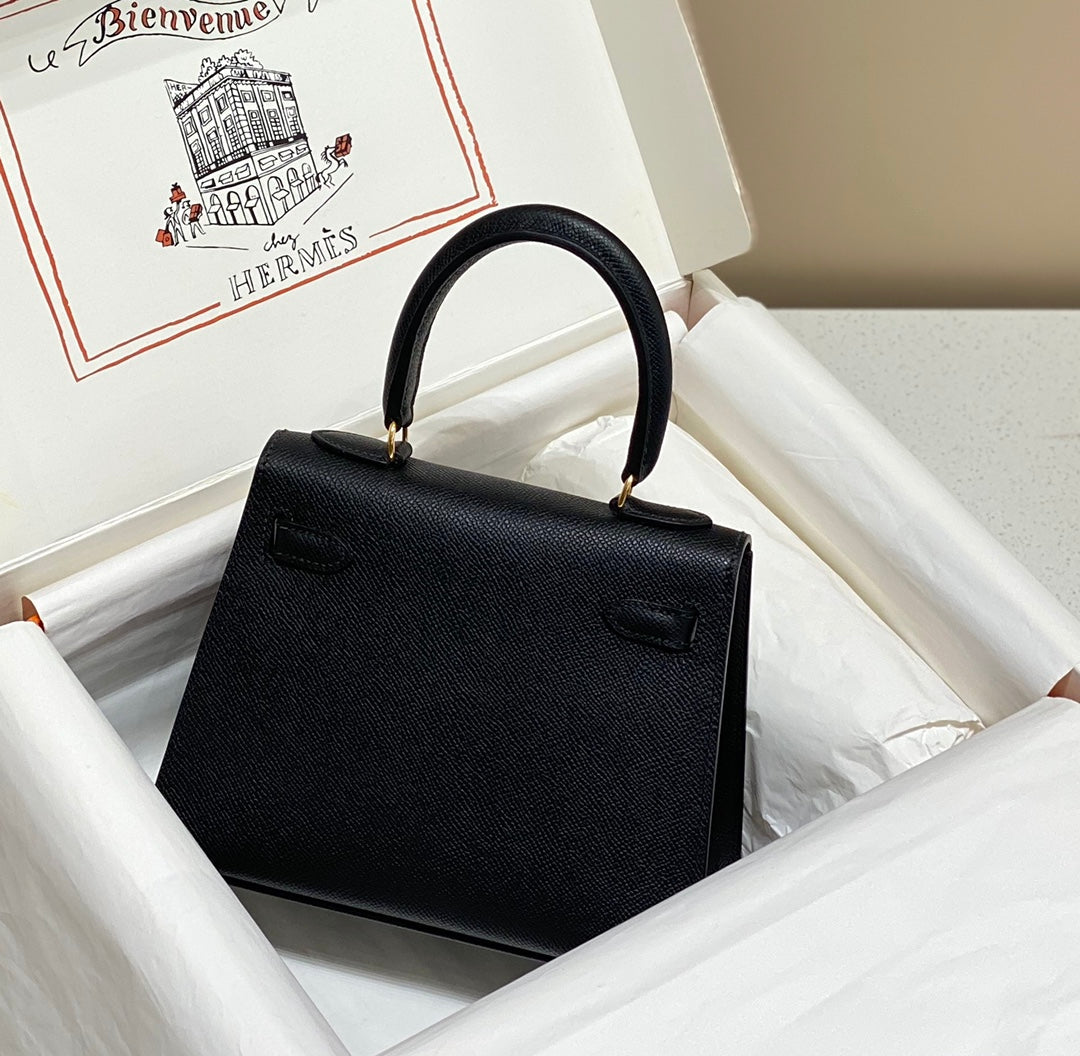 KELLY MINI 20 BAG IN BLACK CALFSKIN WITH GOLD HARDWARE (MADE-TO-ODER)