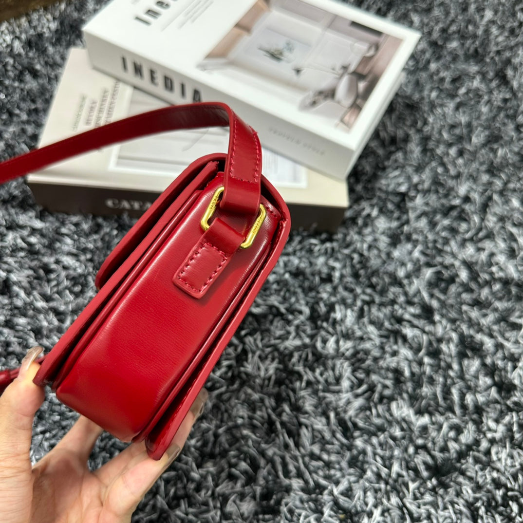 TRIOMPHE TEEN 18 CHERRY RED COWHIDE LEATHER