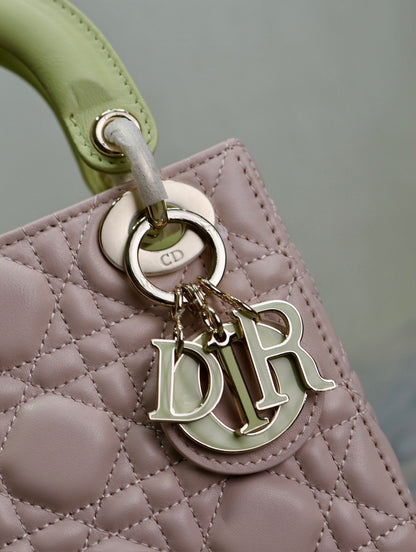 MINI LADY BAG 17 IN BABY PINK QUILTED MACROCANNAGE CALFSKIN SWAMP YELLOW STRAP