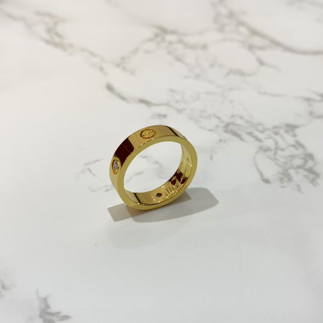 [オーロラ]ラブリング 5.5mm 3ダイヤモンド ゴールド