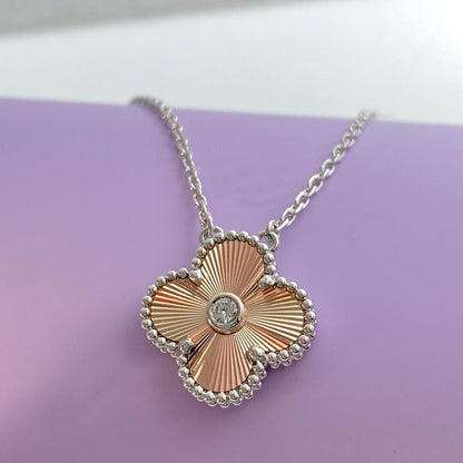 [Baslove]CLOVER 15MM DIAMOND LASER NECKLACE- CHRISTMAS 2024 SPECIAL EDITION