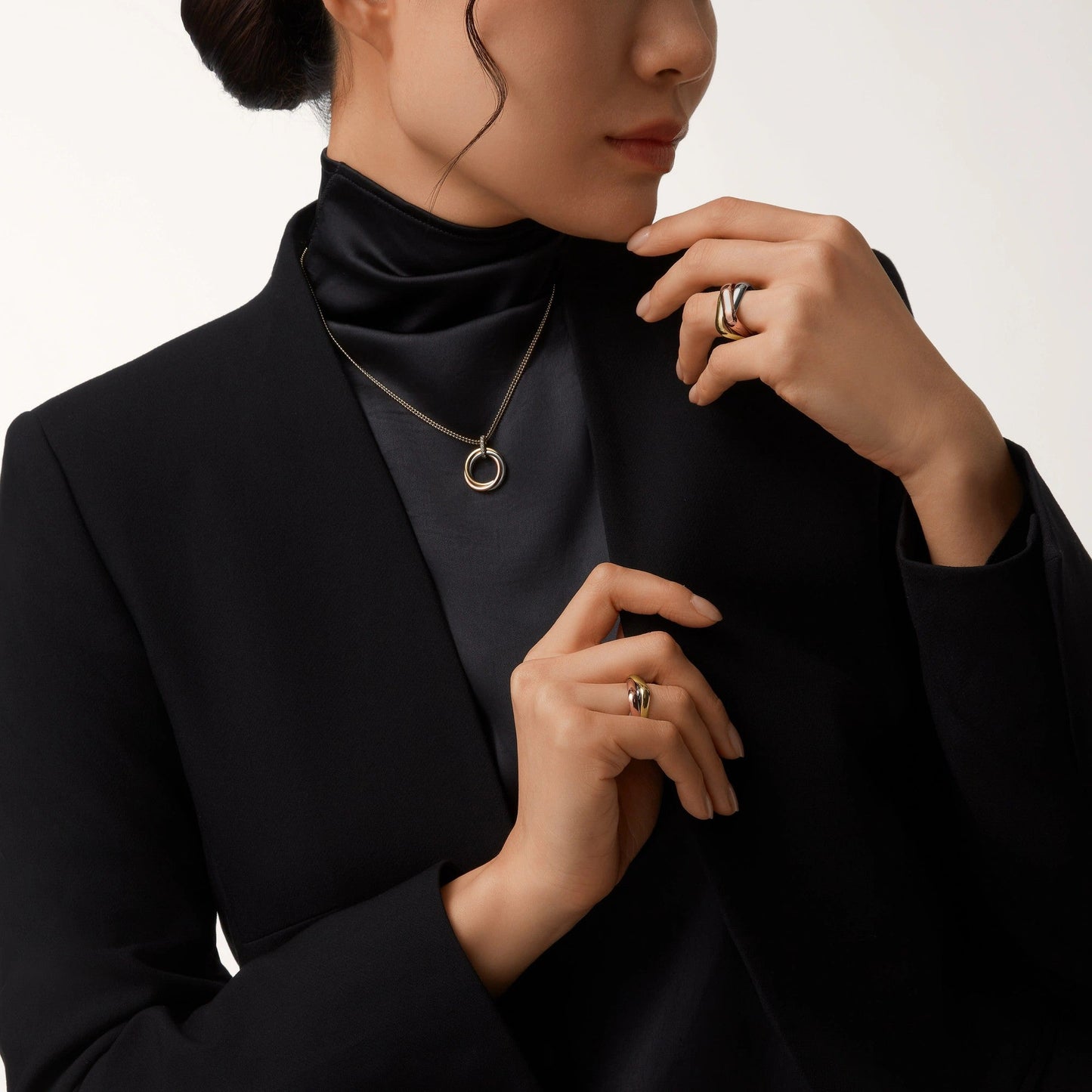 [AURORA]TRINITY MEDIUM  DIAMONDS NECKLACE