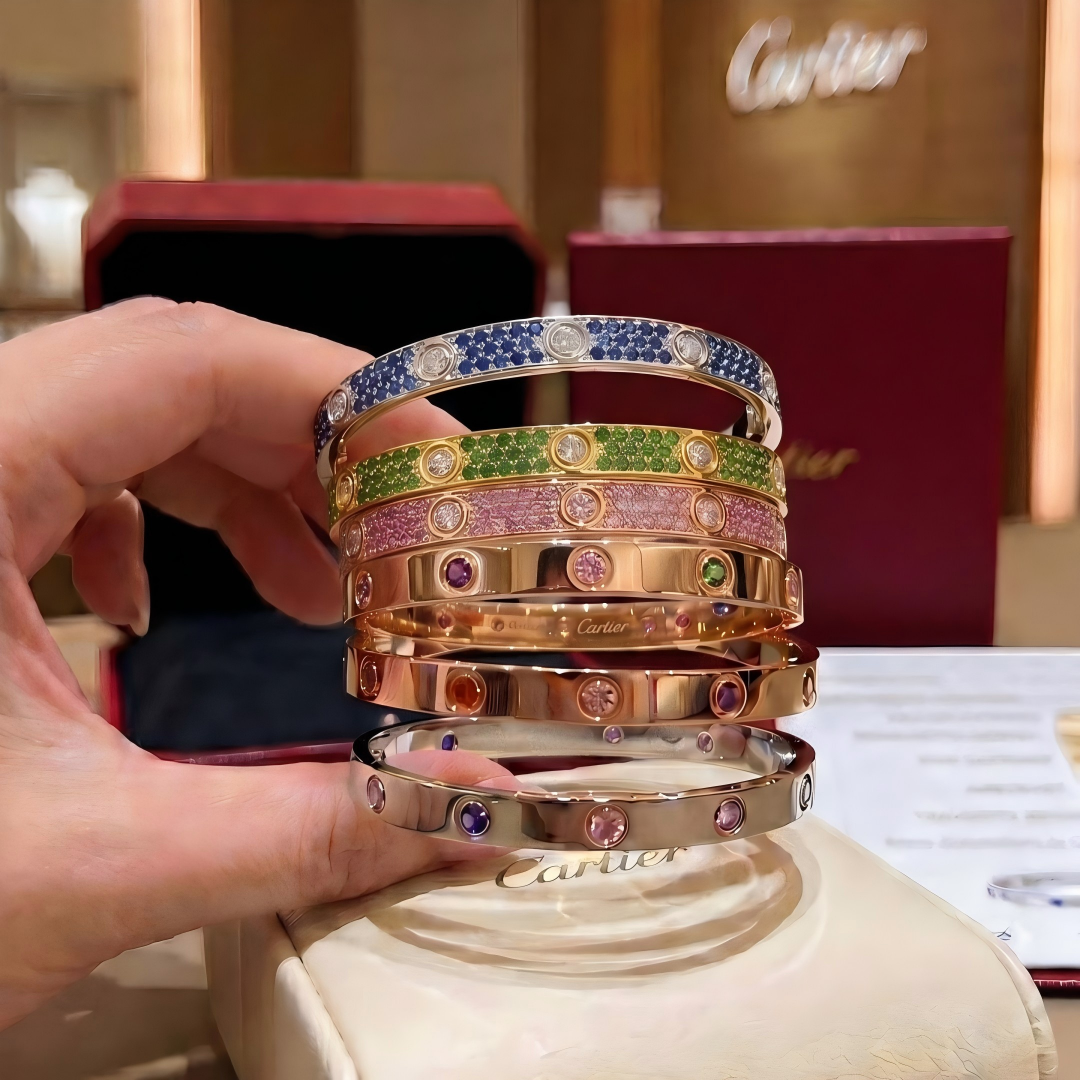 [Okajuri Jewelry]2026 PAVE GEMSTONE LOVE BRACELET 6.1MM 10 DIAMONDS