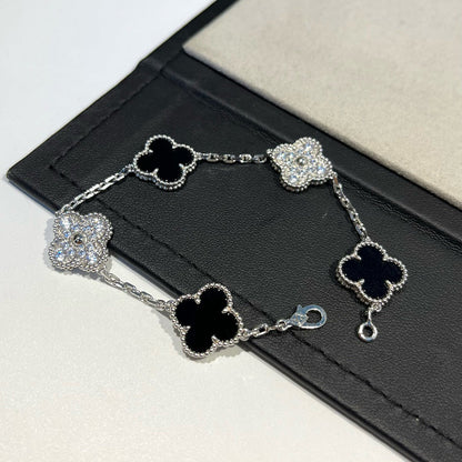 [Baslove]CLOVER 5 MOTIF ONYXS DIAMOND BRACELET SILVER