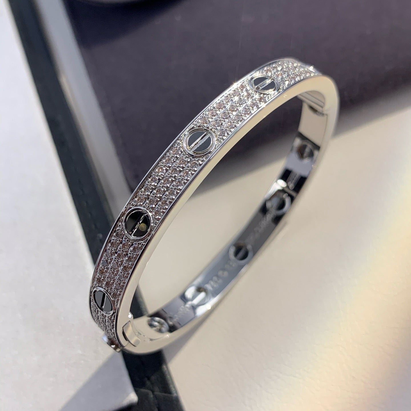 [Baslove]LOVE BRACELET 6.1MM DIAMOND-PAVED CERAMIC