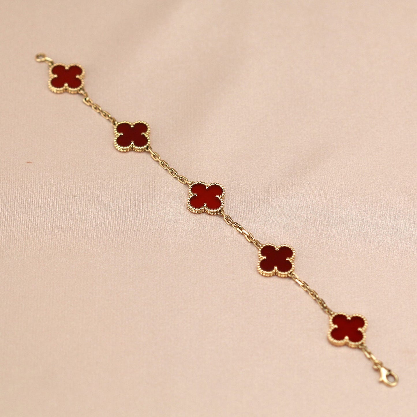 [Baslove]CLOVER 5 MOTIFS RED AGATE  BRACELET