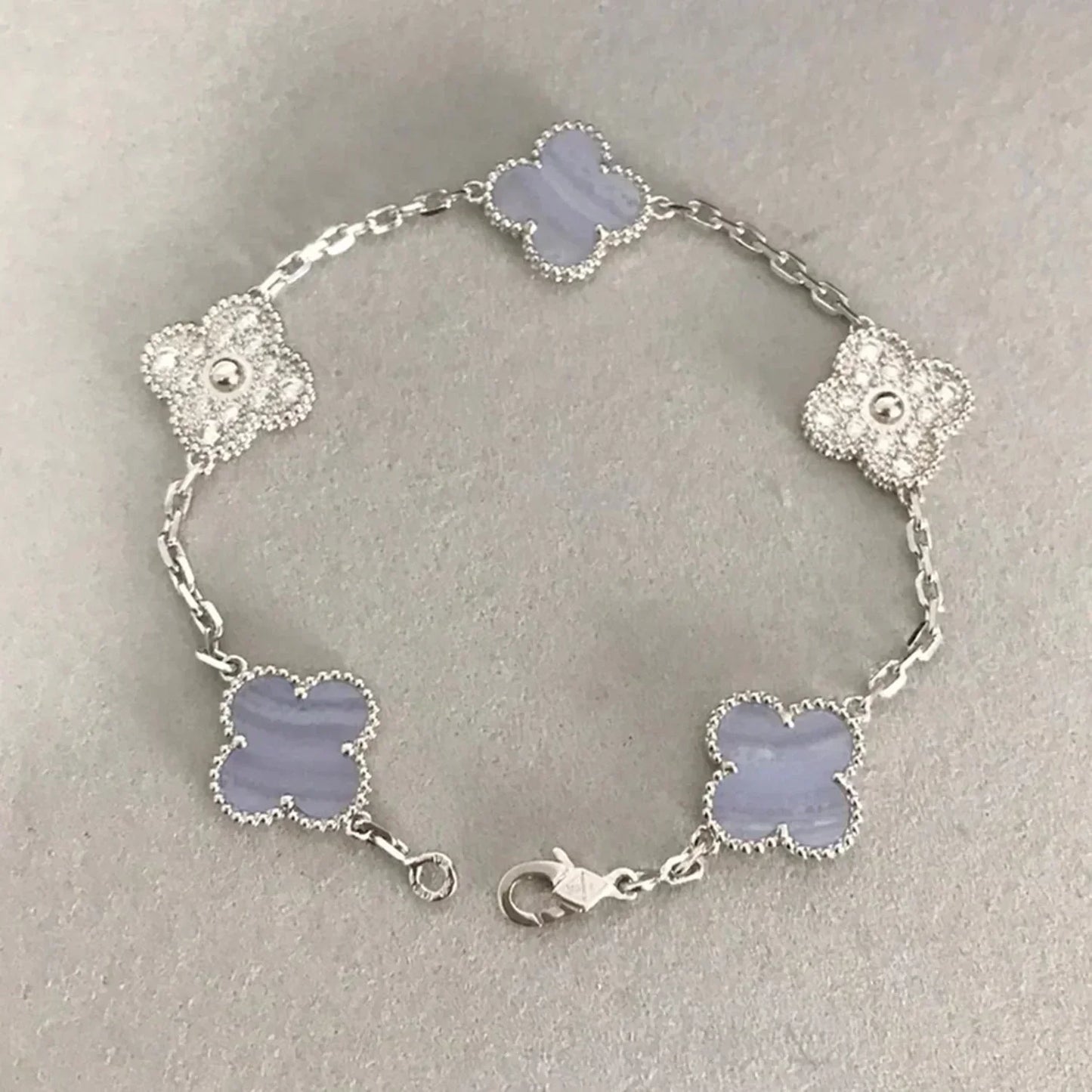 [Baslove]CLOVER  5 MOTIF DIAMOND PURPLE CHALCEDONY BRACELET SILVER