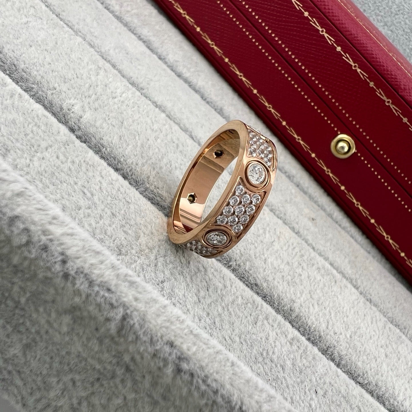 [AURORA]LOVE 5.5MM FULL-PAVE 6-DIAMOND RING