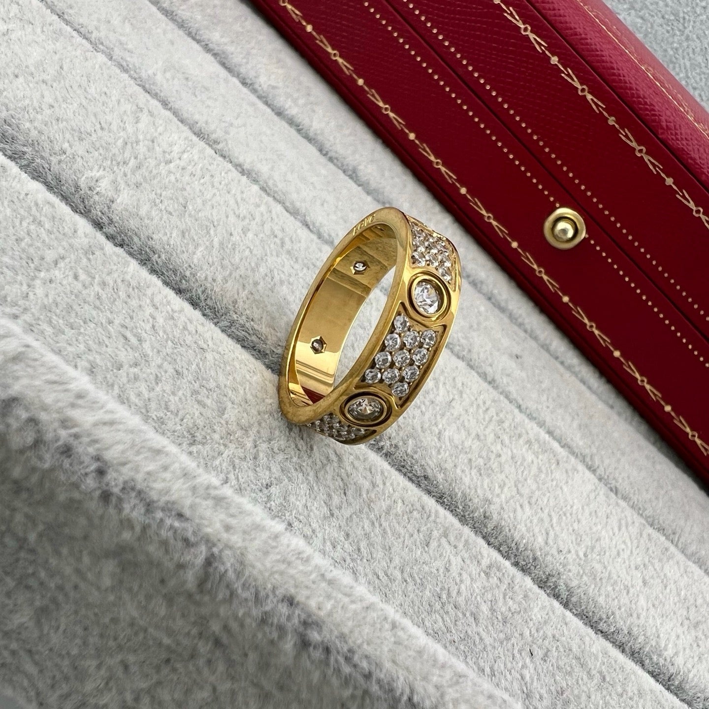 [AURORA]LOVE 5.5MM FULL-PAVE 6-DIAMOND RING