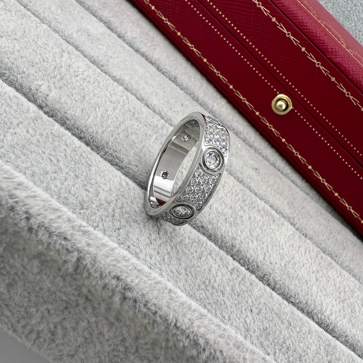 [AURORA]LOVE 5.5MM FULL-PAVE 6-DIAMOND RING