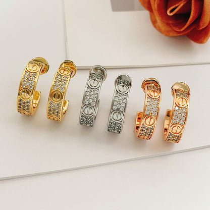 [AURORA]LOVE 5.5MM DIAMOND PAVED EARRINGS