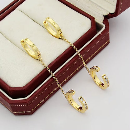 [AURORA]LOVE 3.0MM HALF DIAMOND EARRINGS