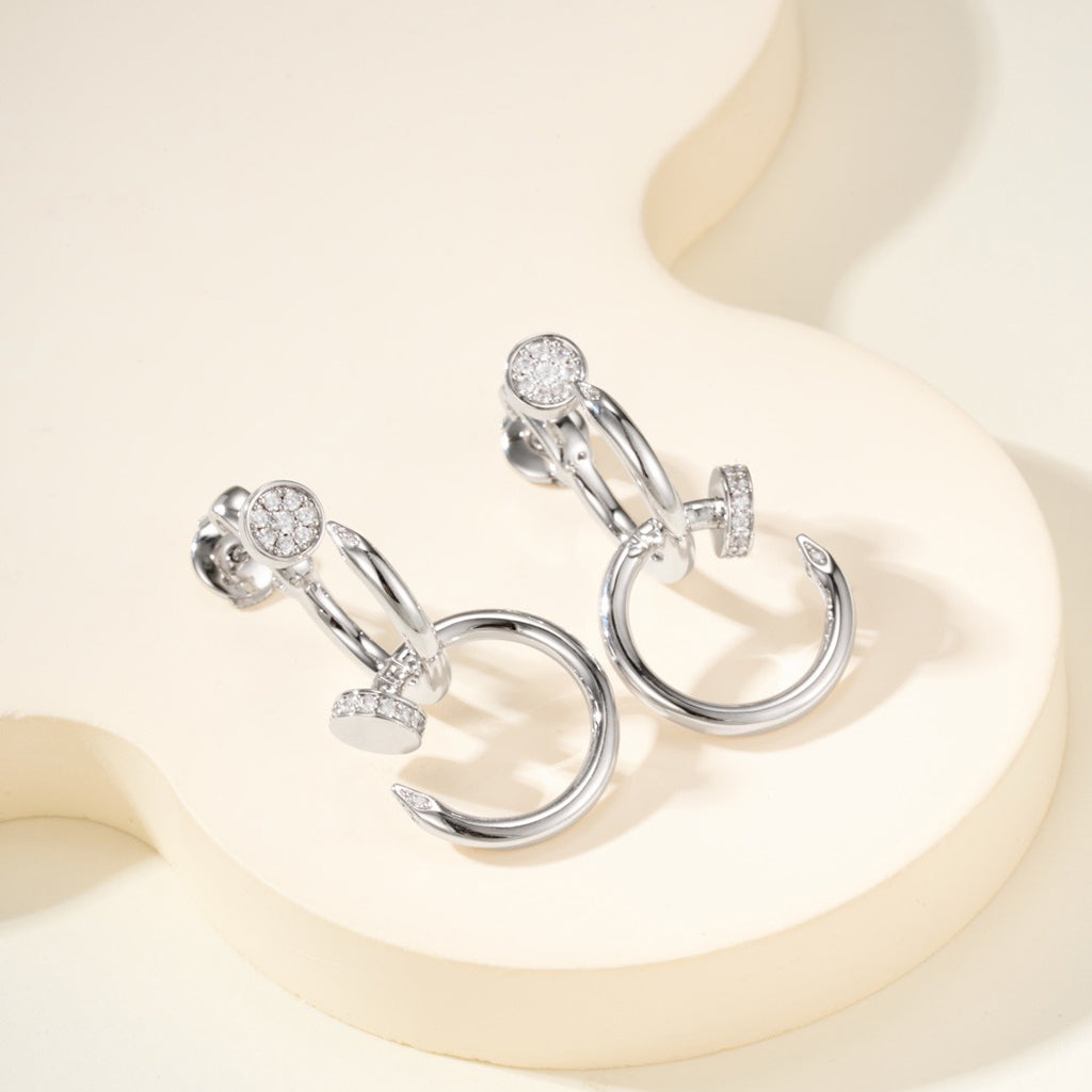 [AURORA]JUSTE HALF DIAMOND DOUBLE EARRINGS