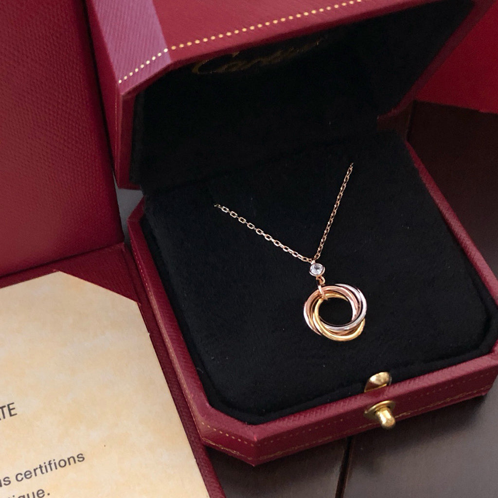 [AURORA]TRINITY  NECKLACE 1 DIAMOND