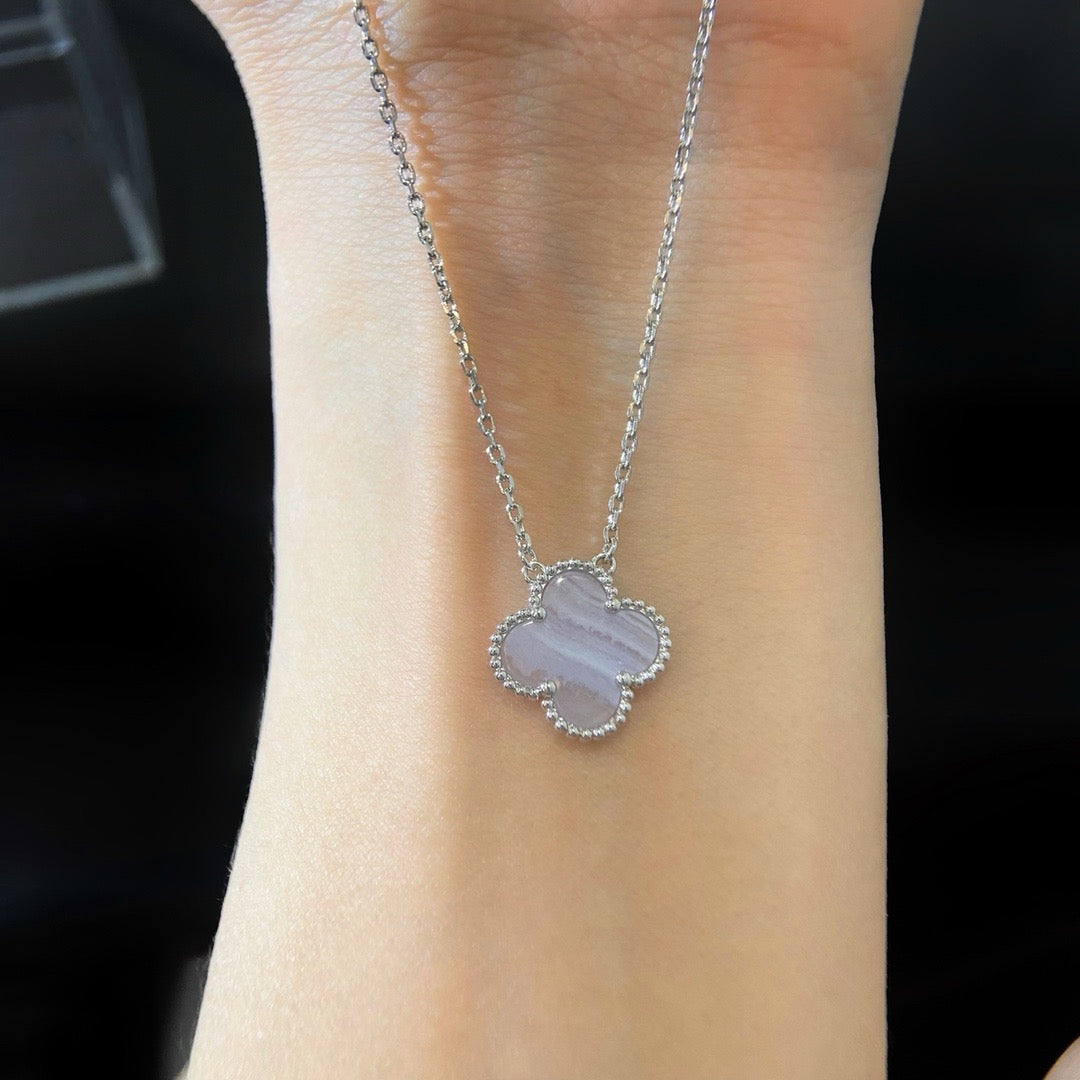 [Baslove]CLOVER 15MM BLUE CHALCEDONY NECKLACE SILVER