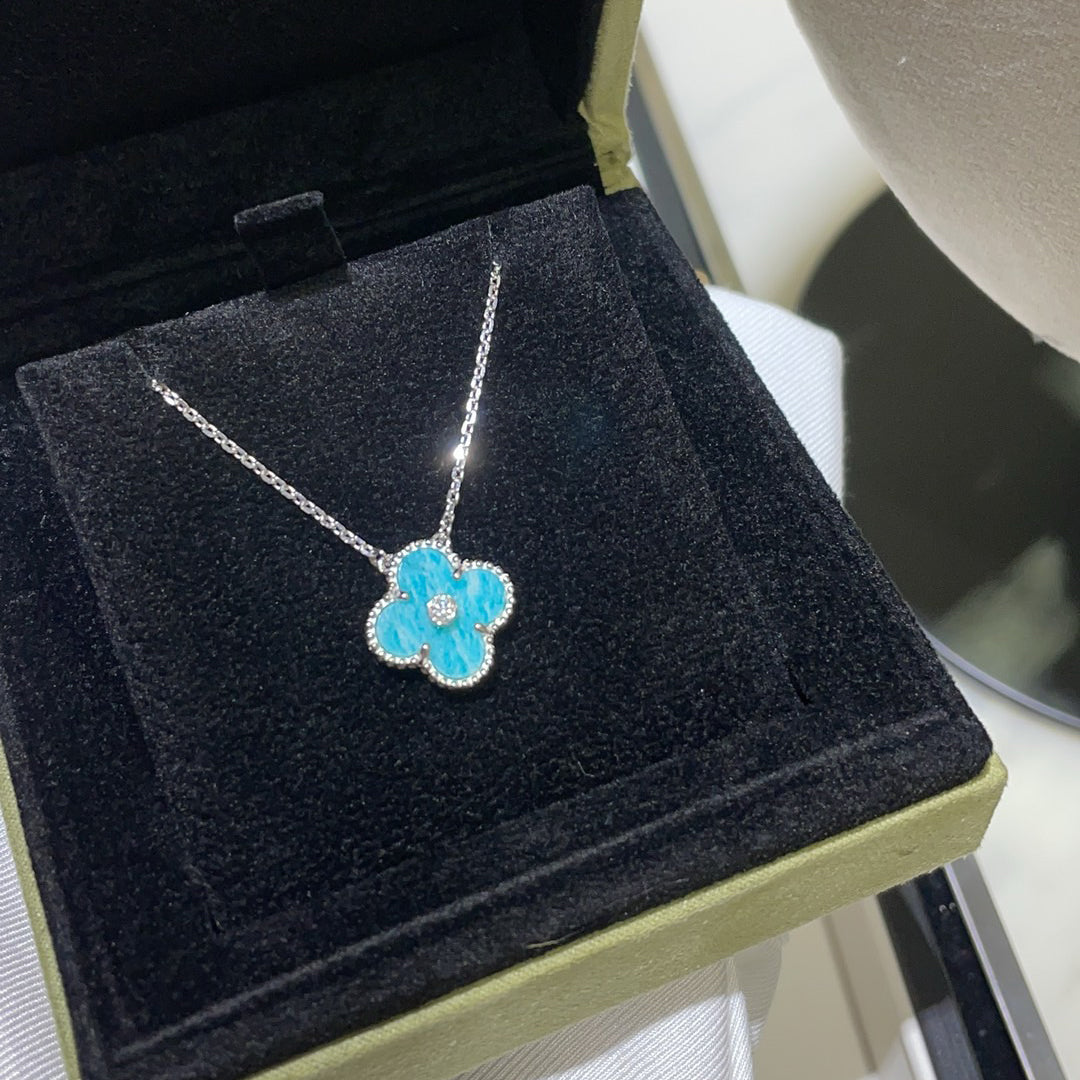 [Baslove]CLOVER 15MM DIAMOND SVRES PORCELAIN  NECKLACE SILVER