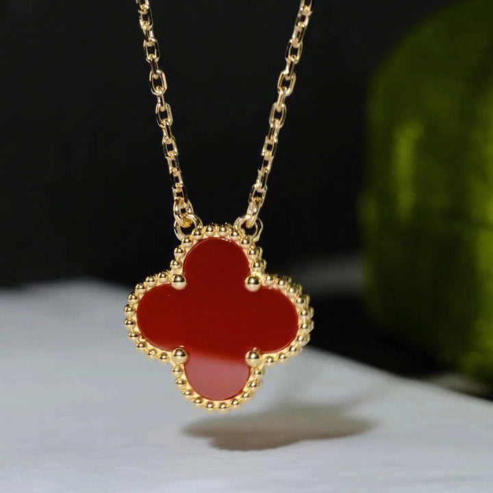 [Baslove]CLOVER 15MM CARNELIAN SINGLE FLOWER NECKLACE