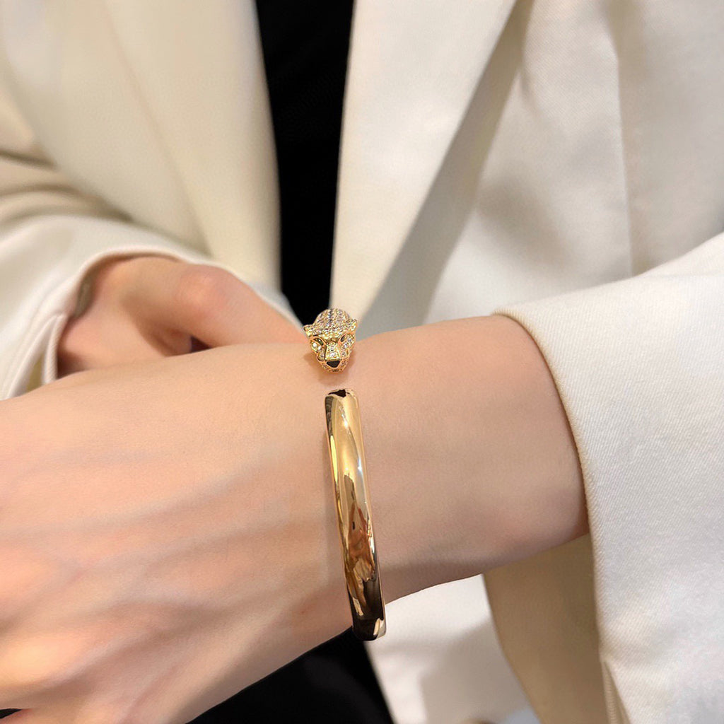 [AURORA]PANTHERE HALF DIAMOND OPEN BRACELET