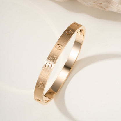[AURORA]LOVE BRACELET 6.1MM BRUSHED
