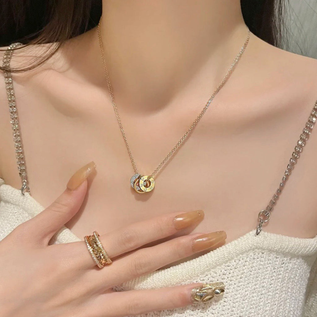 [AURORA]LOVE 6 DIAMOND PENDANT NECKLACE