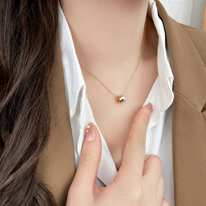 [Baslove]BEE MINI PEDANT DIAMOND NECKLACE