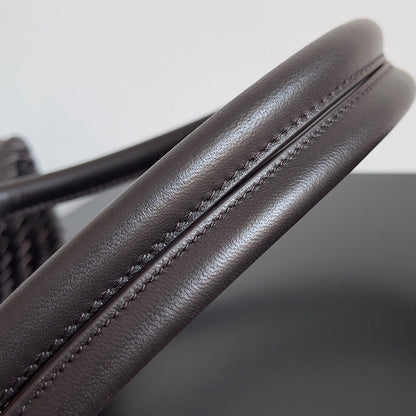 LARGE CABAT 51 IN BROWN LAMBSKIN