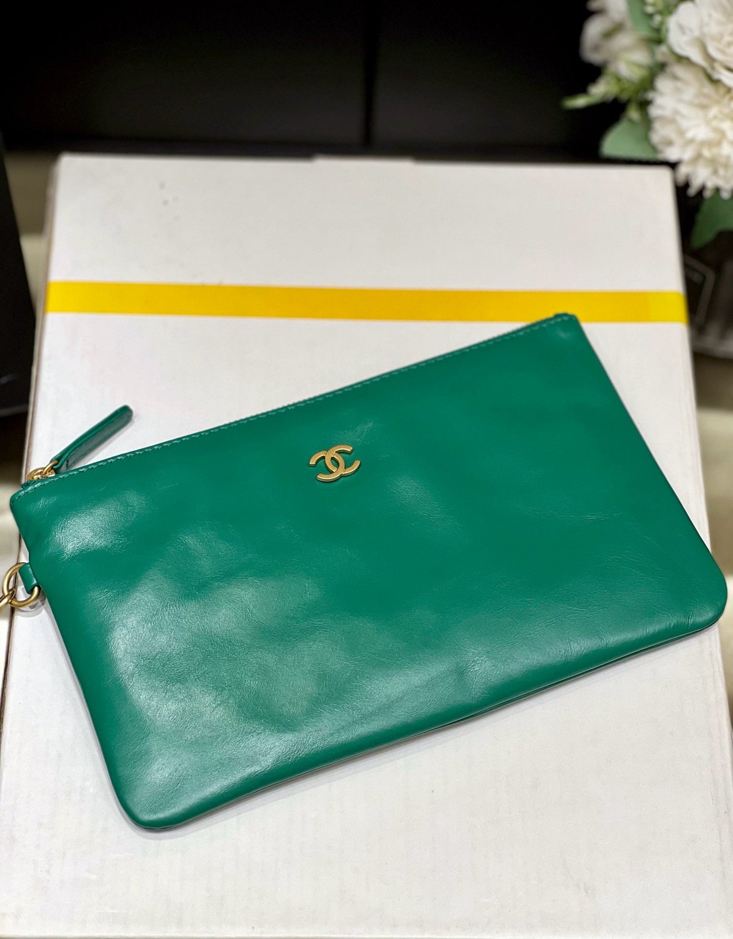 CC HOBO BAG 37 GREEN LAMBSKIN GOLD HARDWARE