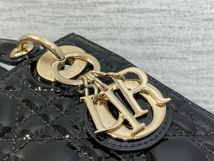 MINI 17 LADY BAG IN BLACK PATENT CALFSKIN