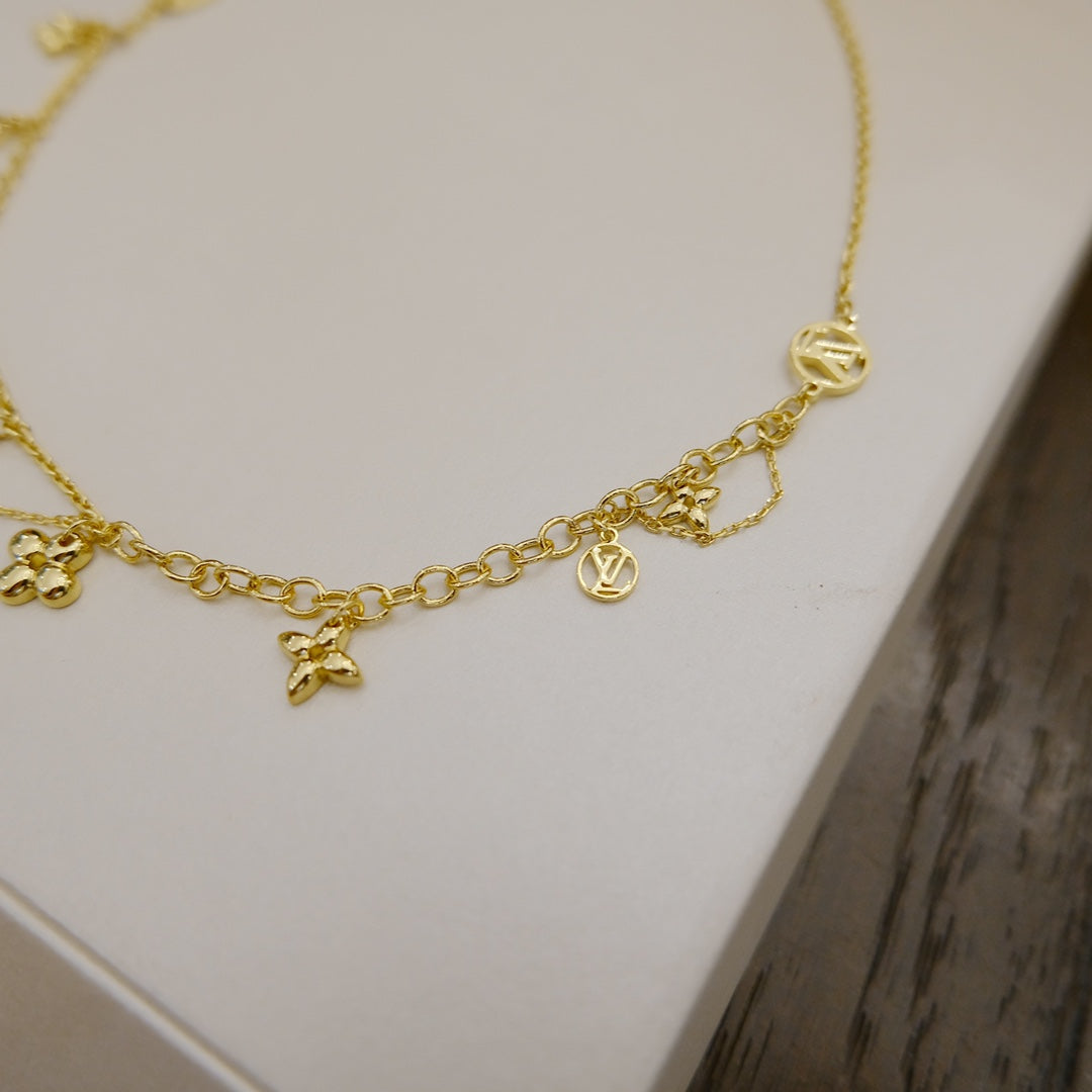 [Baslove]BLOOMING SUPPLE NECKLACE BRASS