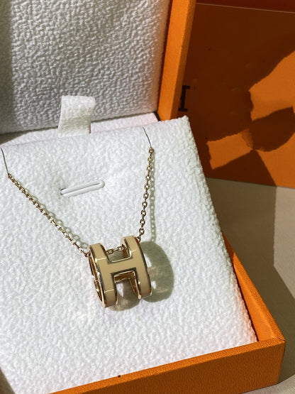 [Baslove]HM CLIC YELLOW ENAMEL GOLD NECKLACE