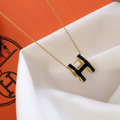 [Baslove]HM CLIC BLACK ENAMEL GOLD NECKLACE