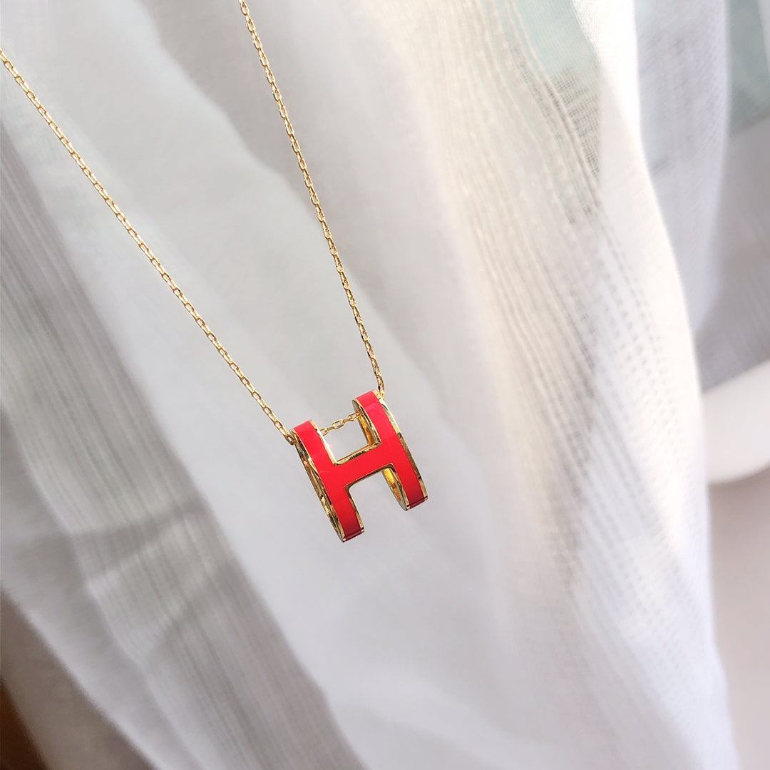 [Baslove]HM CLIC RED ENAMEL GOLD NECKLACE