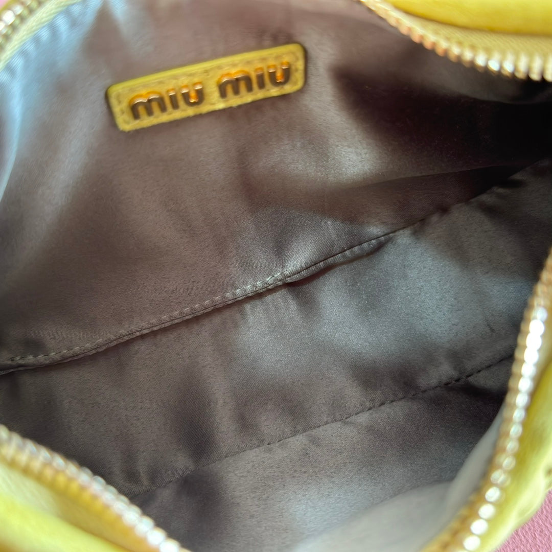 MM SUEDE HANDBAG 23 CHARTREUSE YELLOW