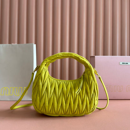 MM SUEDE HANDBAG 23 CHARTREUSE YELLOW