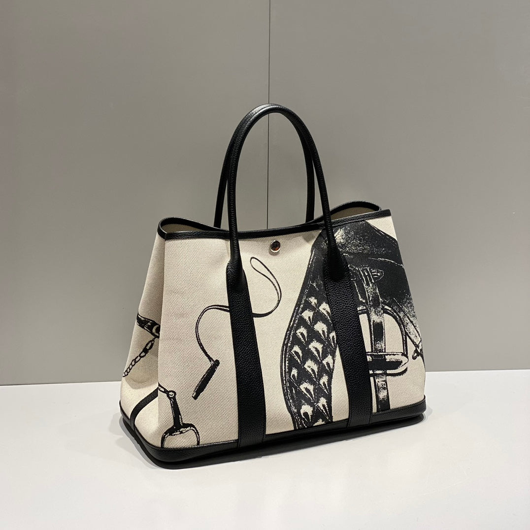 GARDEN PARTY 36 IN BEIGE AND BLACK TOILE H CANVAS BLACK CALFSKIN HORSE TACK SKETCH PRINT