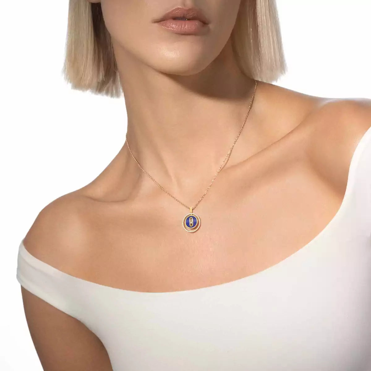 [AURORA]Lucky Move Diamond Necklace in Rose Gold and White Mother-of-Pearl