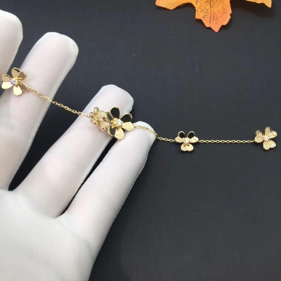 [Baslove]FRIVOLE GOLD 5 FLOWERS BRACELET