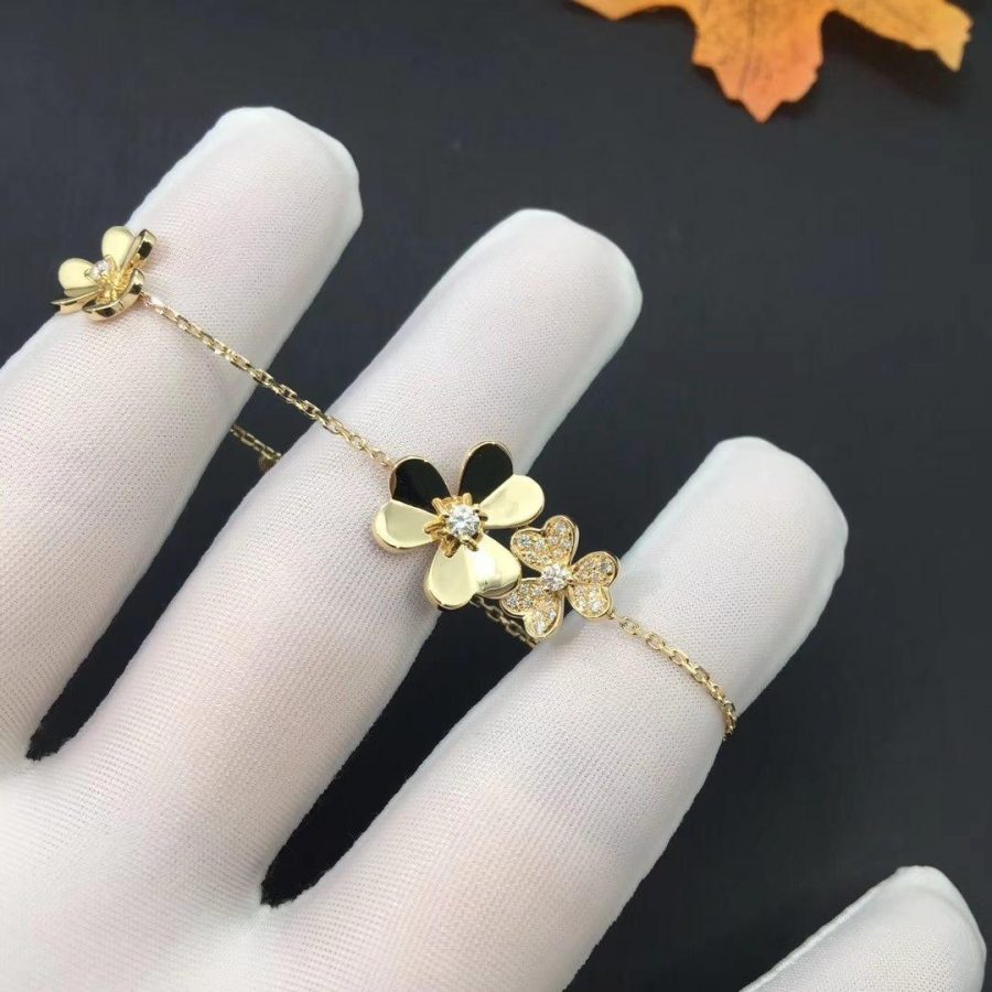 [Baslove]FRIVOLE GOLD 5 FLOWERS BRACELET