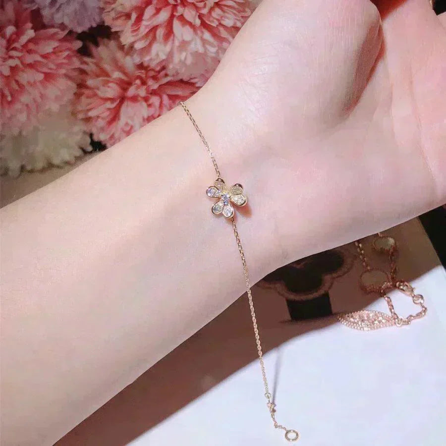 [Baslove]FRIVOLE GOLD FLOWER DIAMOND BRACELET