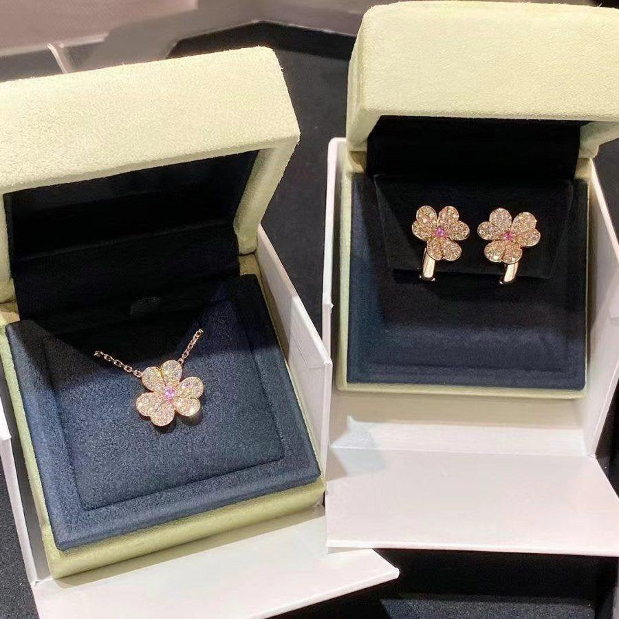 [Baslove]FRIVOLE PINK GOLD FLOWER DIAMOND EARRINGS