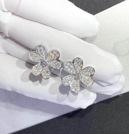 [Baslove]FRIVOLE SILVER FLOWER DIAMOND EARRINGS