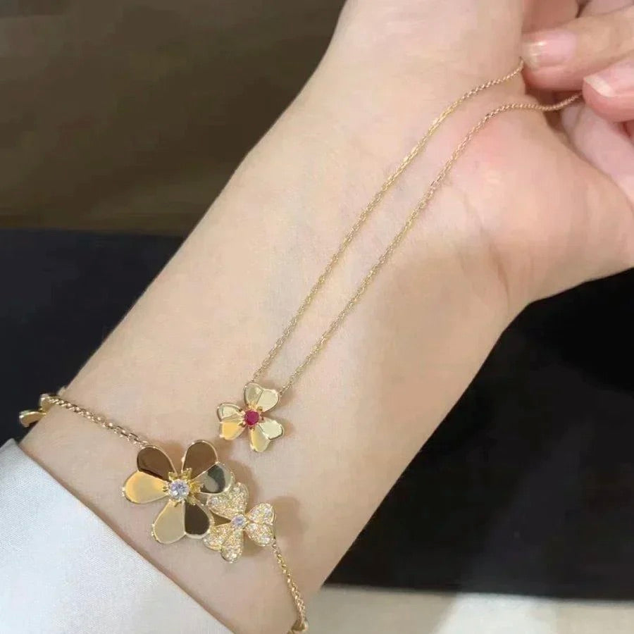 [Baslove]FRIVOLE GOLD FLOWER NECKLACE