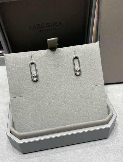 [AURORA]MOVE UNO SMALL 1 DIAMOND EARRINGS