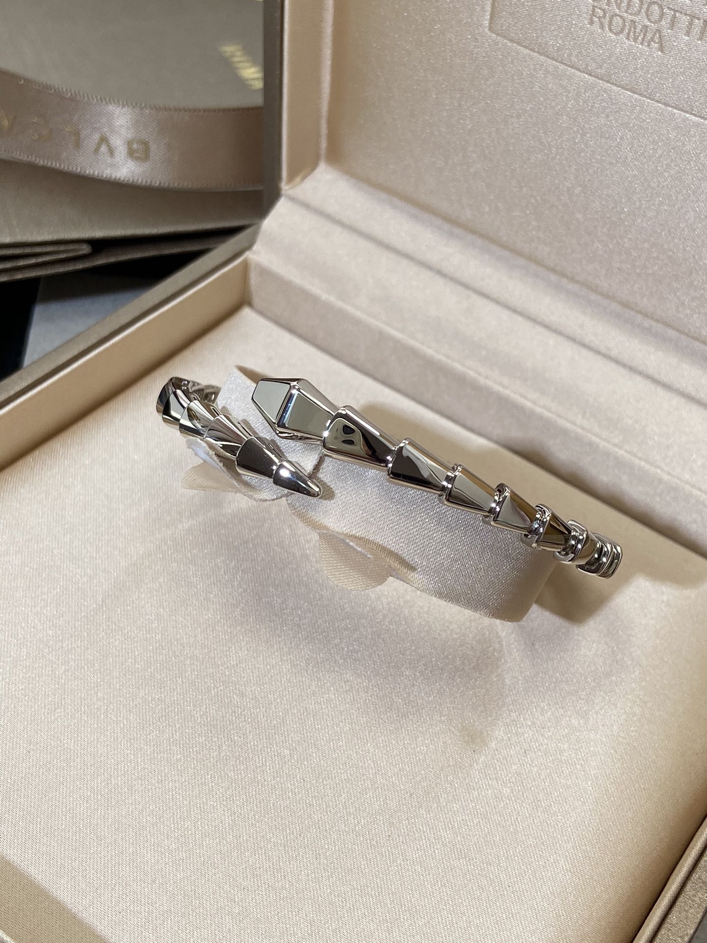 [Baslove]SERPENTI VIPER SILVER BRACELET